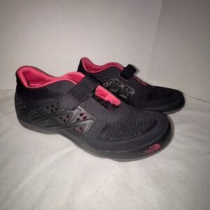 The North Face Hydroshock black mary jane‎ water shoes women's 7